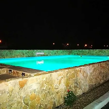 Tree House - Casa Figueira 5*