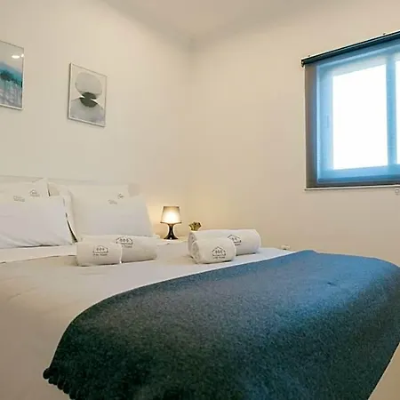 Aldeamento Turístico Tree House - Casa Figueira 5*