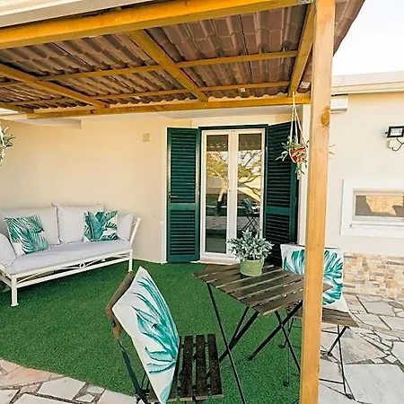 Aldeamento Turístico Tree House - Casa Figueira Sesimbra