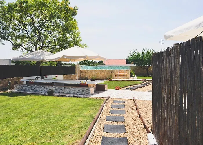 ホリデーパーク Tree House - Casa Figueira セシンブラ