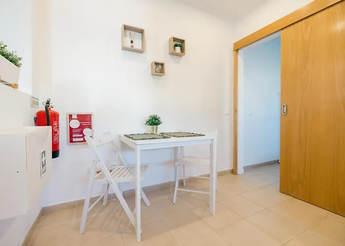 Tree House - Casa Figueira セシンブラ