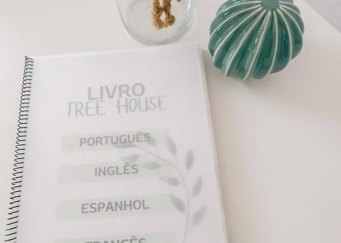 ホリデーパーク Tree House - Casa Figueira セシンブラ